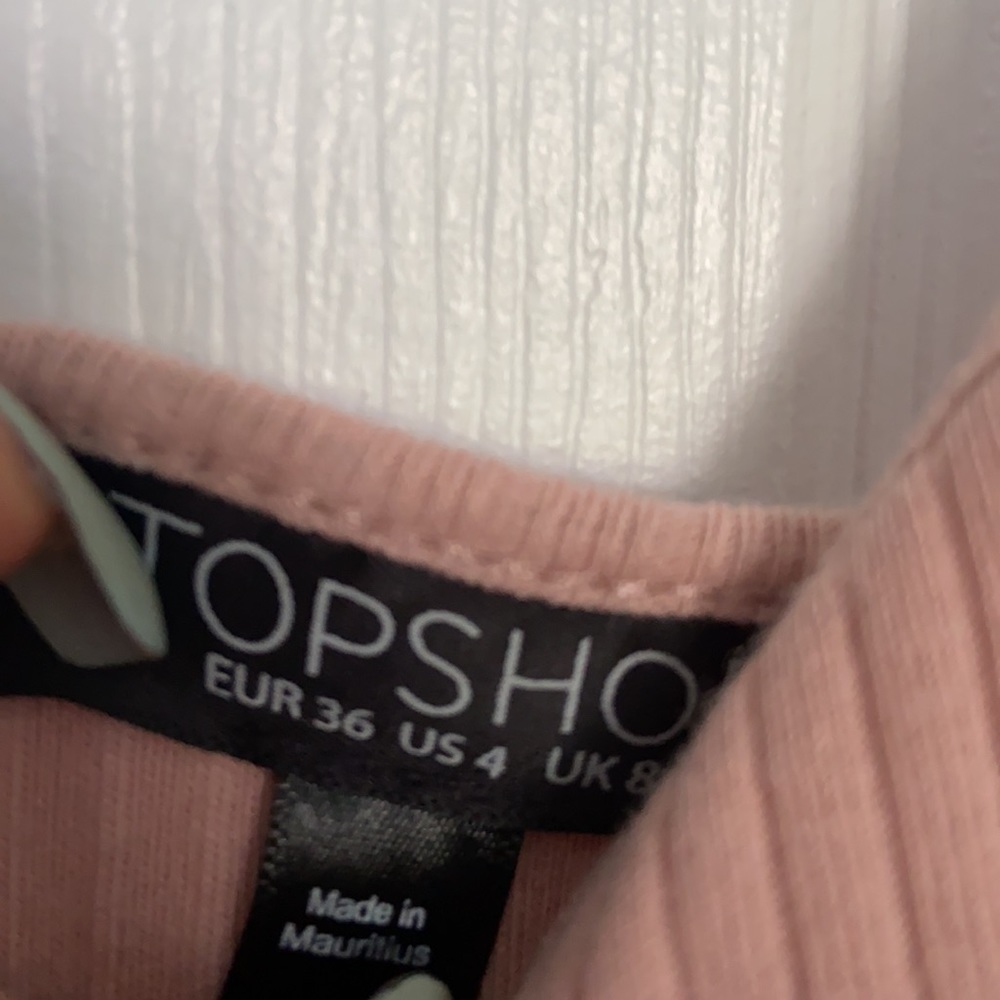 Pink Tank - Picture 2 of 3